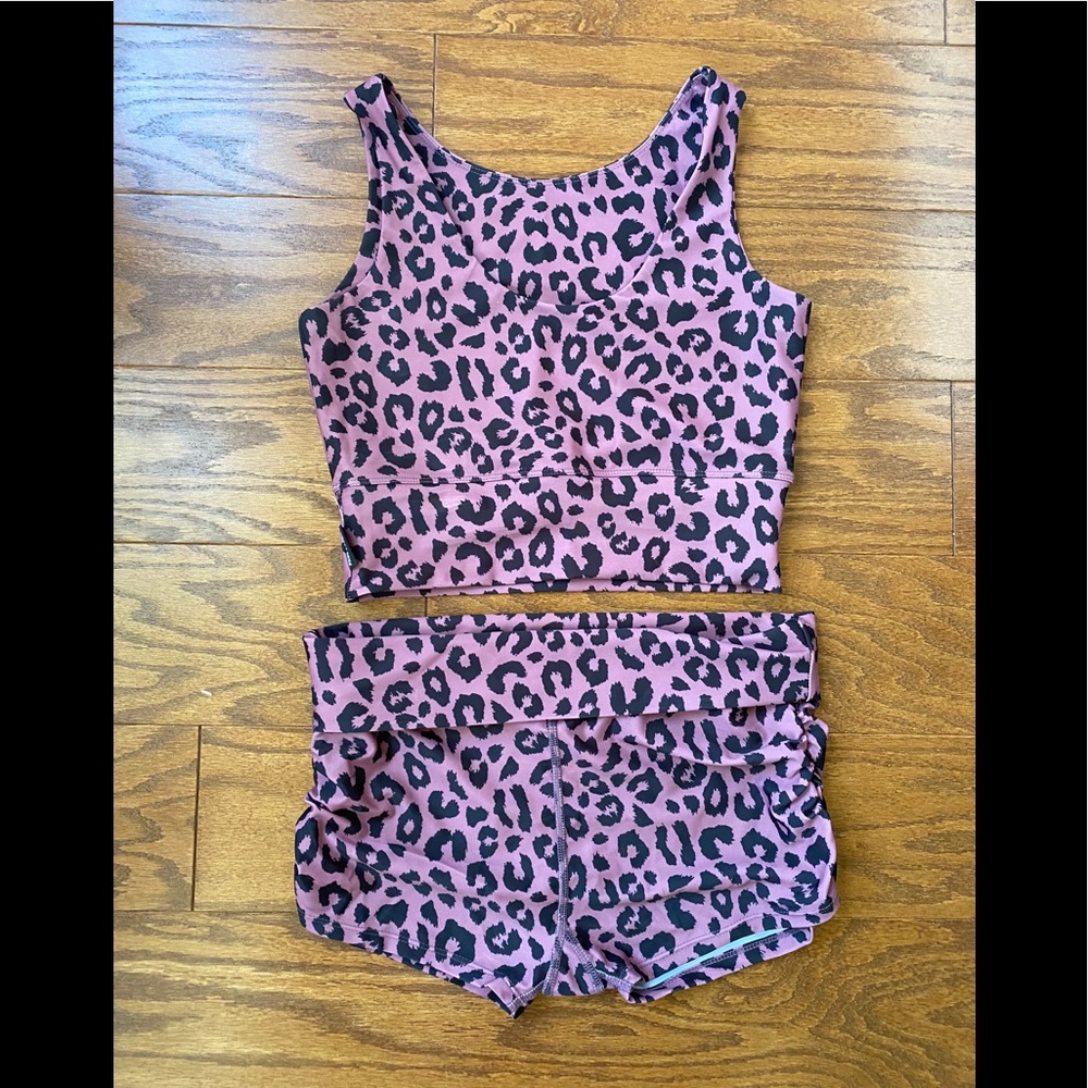 Free label swim suit